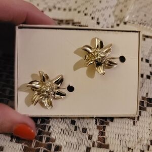 Vintage Flower Brooches
